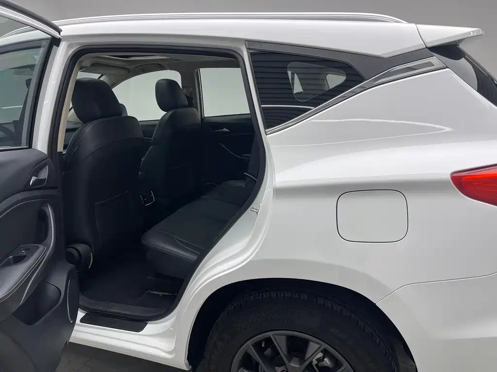 BYD Song — миниатюра 17
