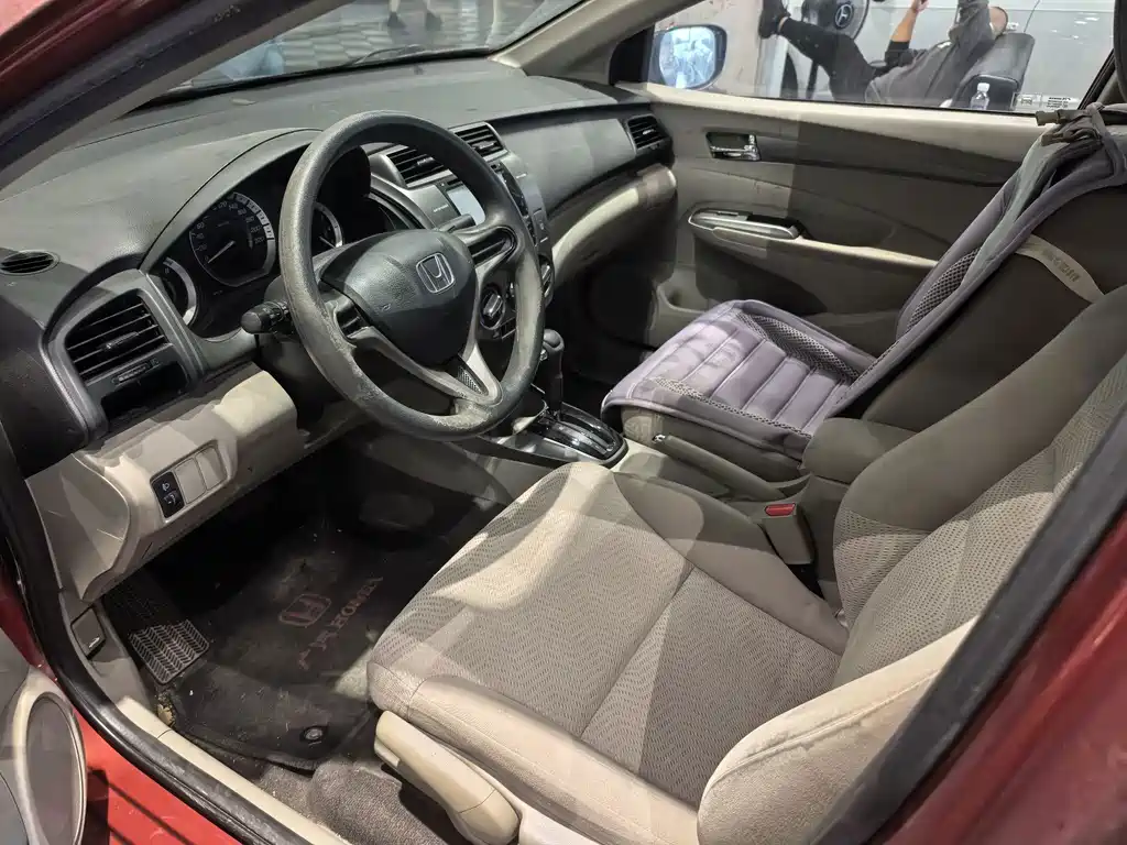 Honda City Classic — миниатюра 6