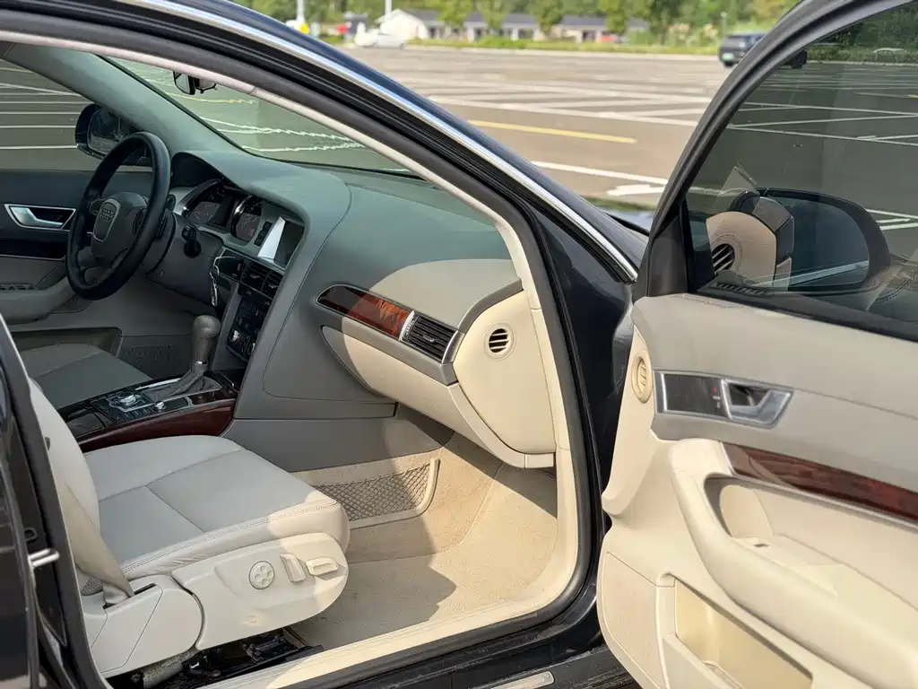 Audi A6L — миниатюра 6