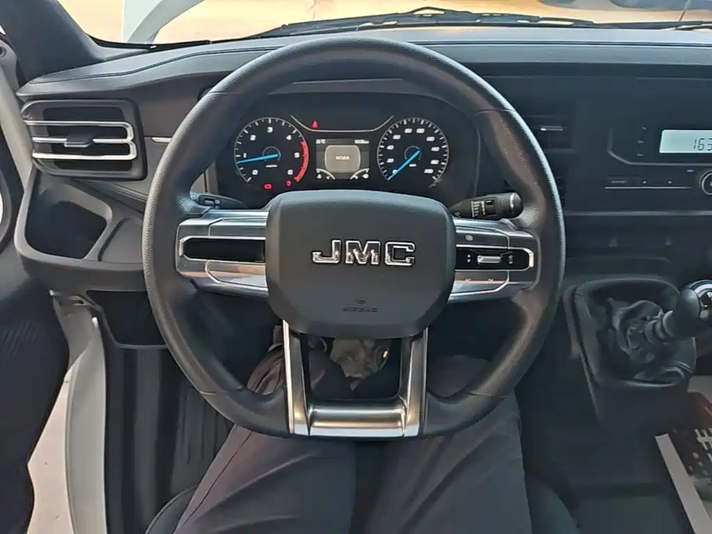 JMC JMC Fushun — миниатюра 11