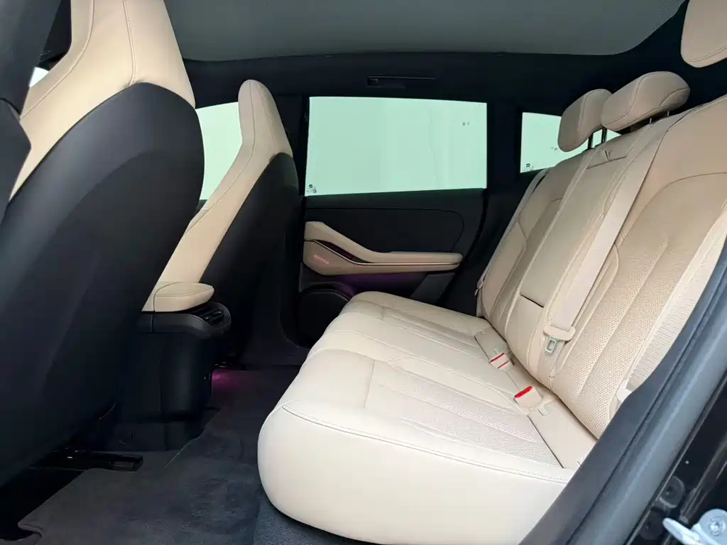 NIO ET5T — миниатюра 5