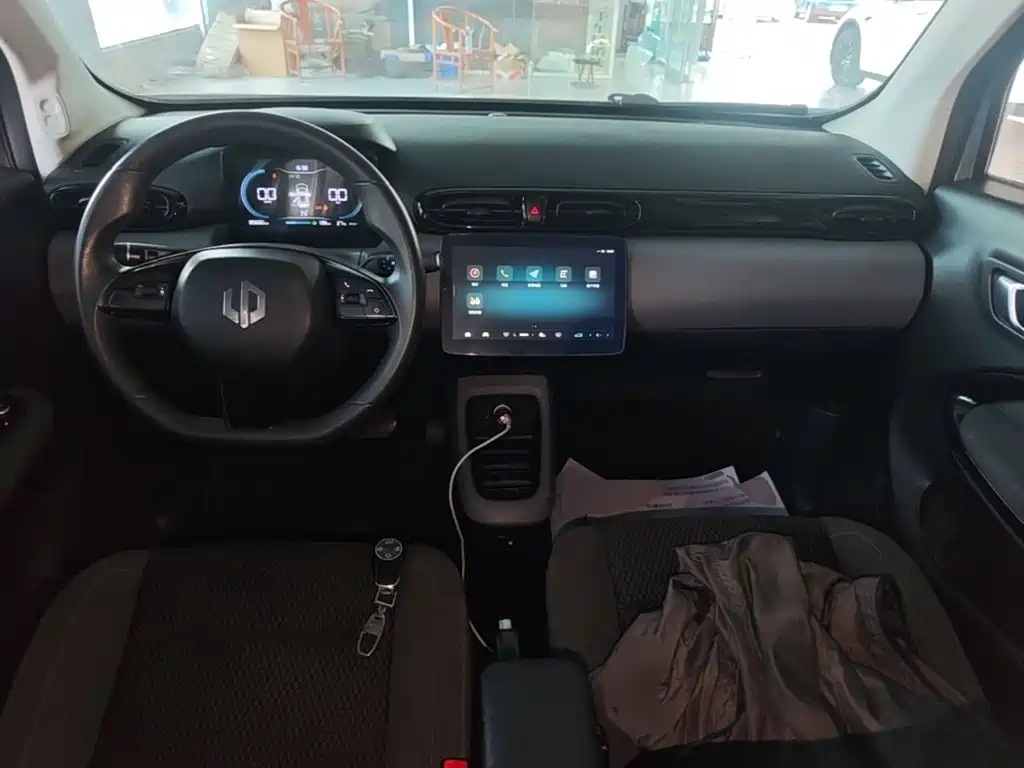 Leapmotor Leapmotor T03 — миниатюра 10