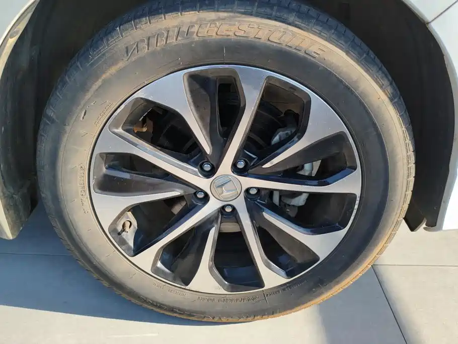Honda Avancier — миниатюра 6