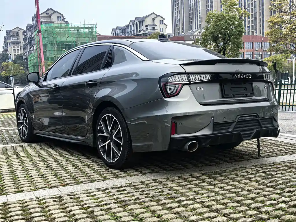 Lynk & Co 03 — миниатюра 7