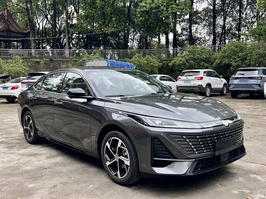 Changan Eado — миниатюра 7