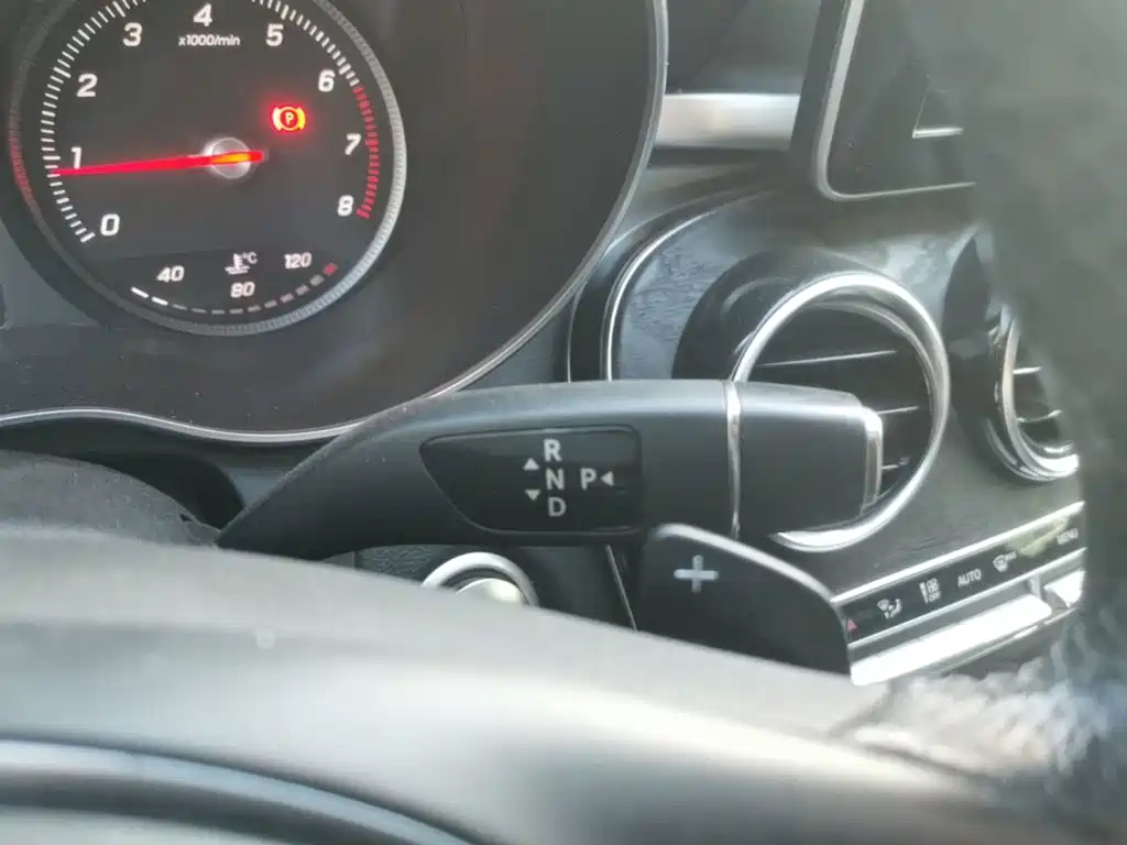 Mercedes-Benz C-Class — миниатюра 14