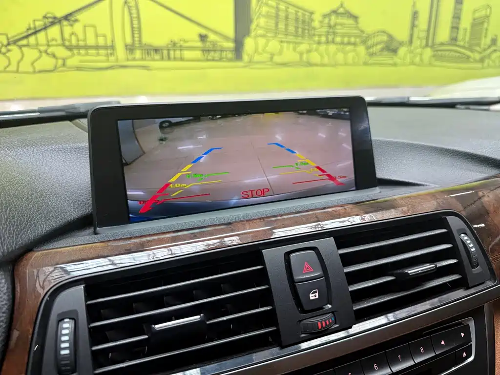 BMW 3 Series — миниатюра 18