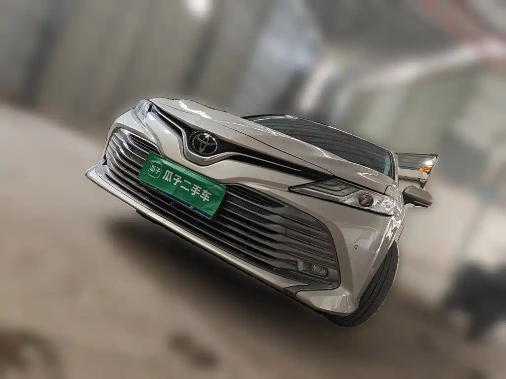 Toyota Camry — миниатюра 2