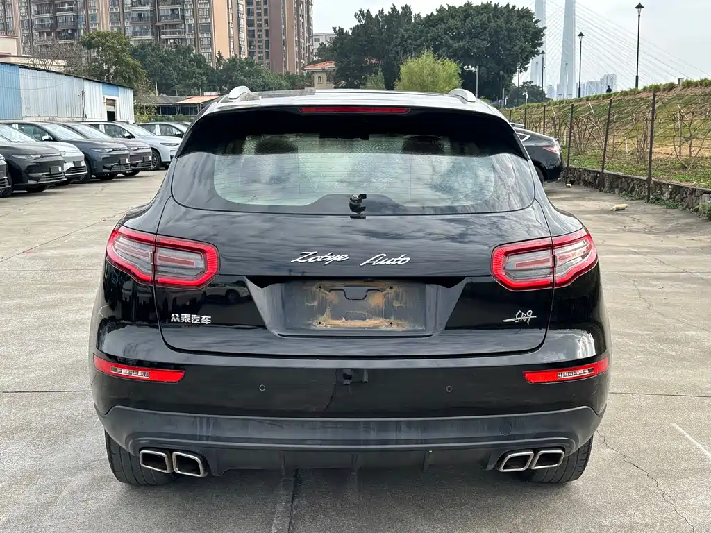 ZOTYE SR9