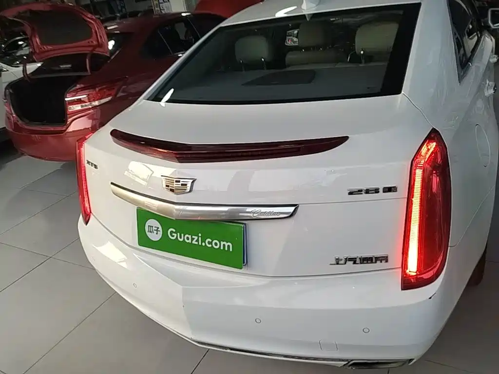 Cadillac XTS — миниатюра 6