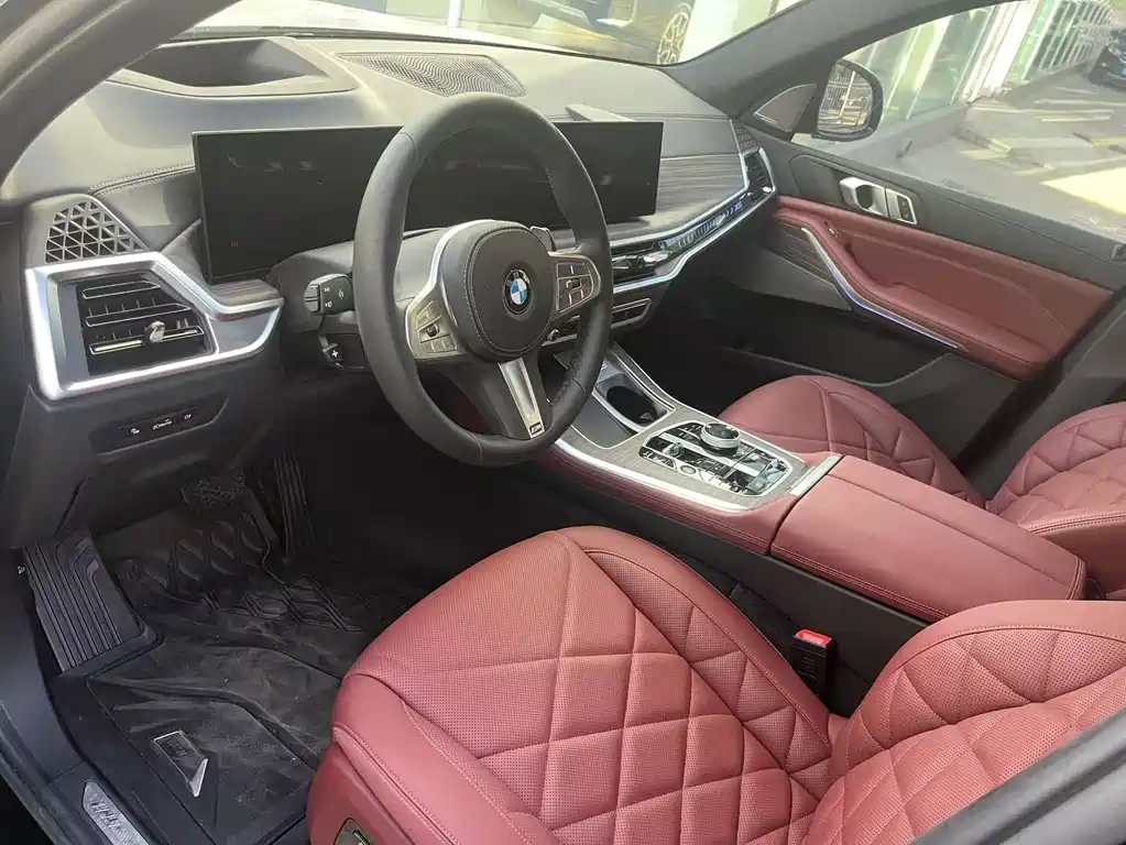 BMW X5 2023 xDrive 40Li Premium M Sport