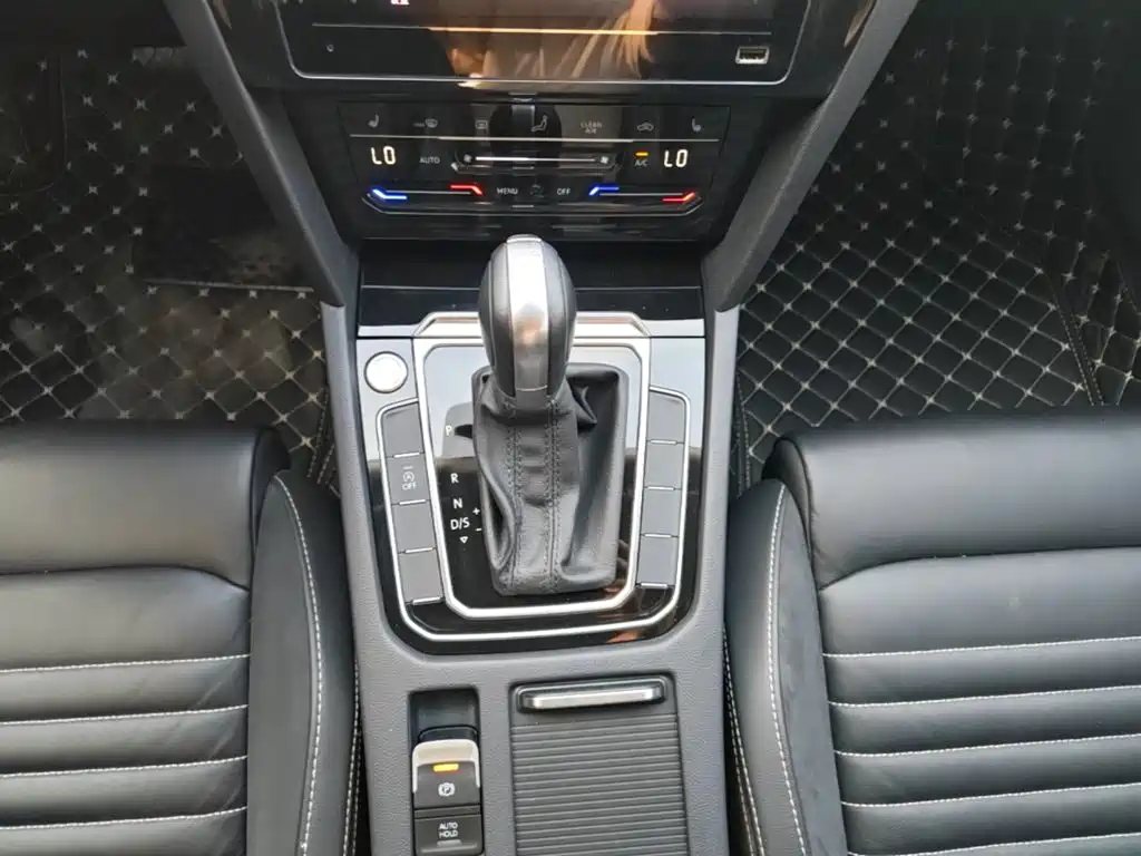 Volkswagen Magotan — миниатюра 14