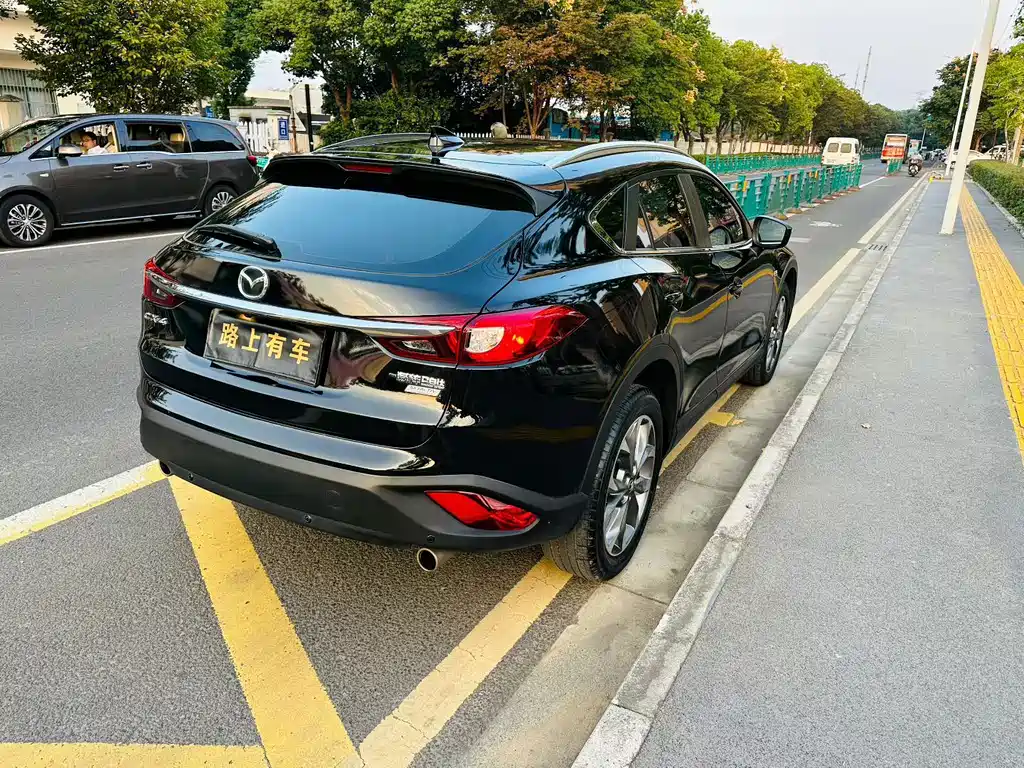 Mazda CX-4 — миниатюра 4