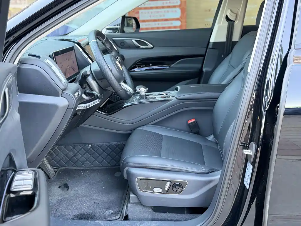 Hongqi Hongqi HS3 PHEV — миниатюра 22