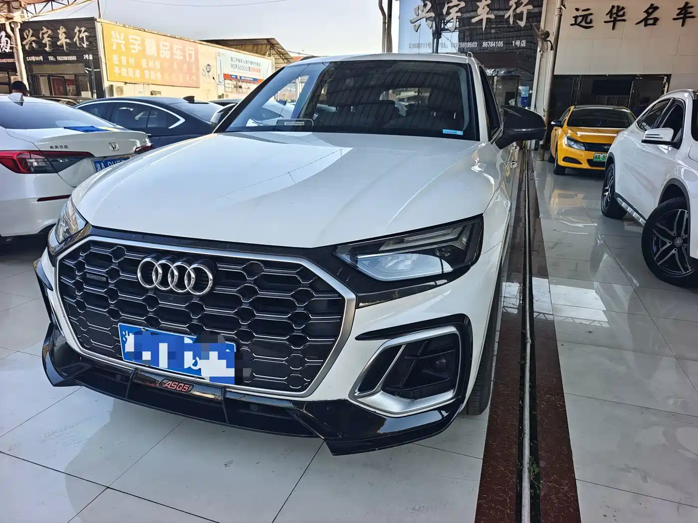 奥迪Q5L 2022款 改款 40T 豪华动感型 2023