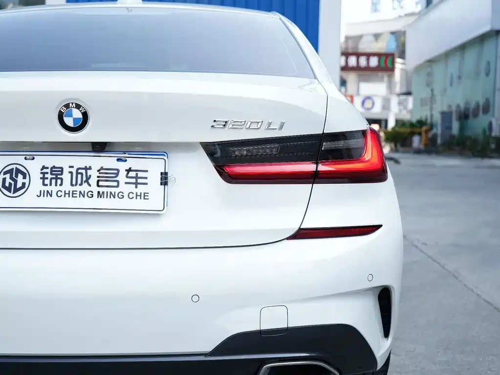 BMW 3 Series — миниатюра 19