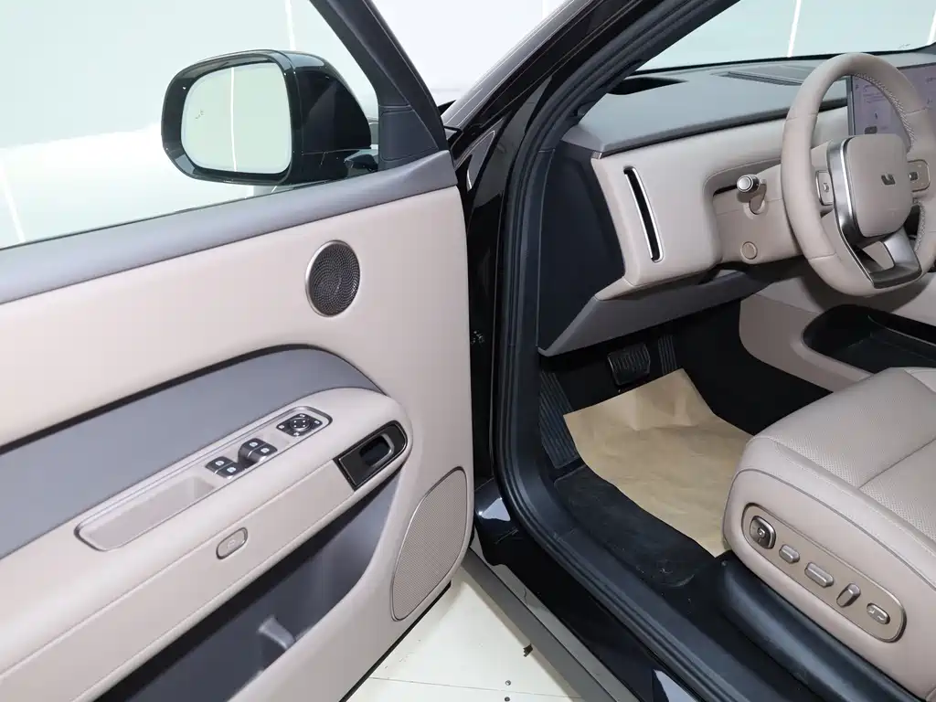 Li Auto Li L6 — миниатюра 29