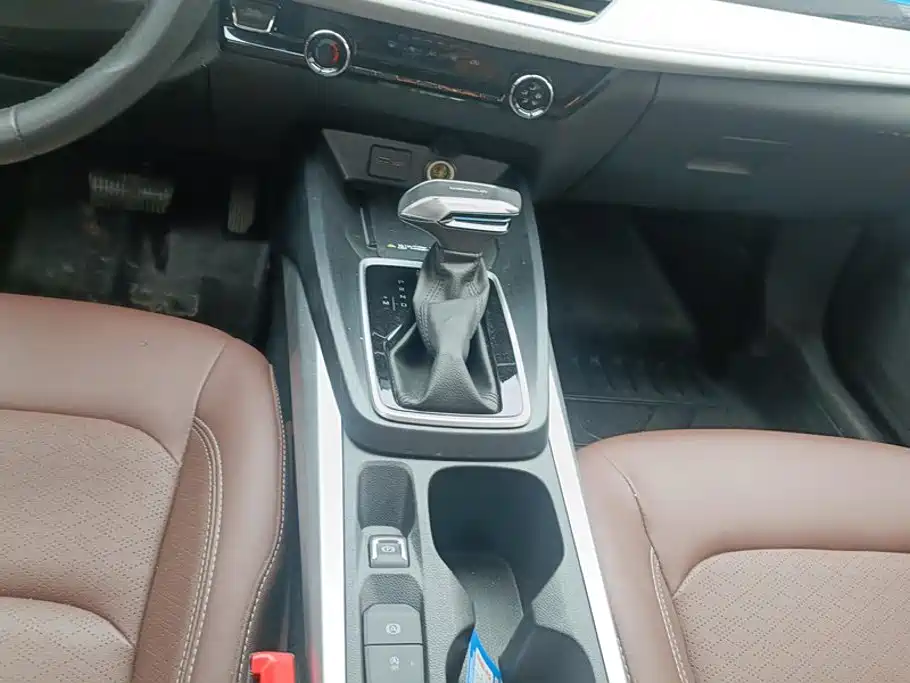 Chevrolet Monza — миниатюра 16