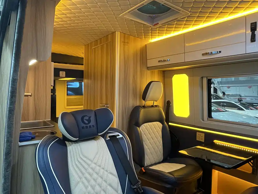 Maxus V90 RV — миниатюра 26