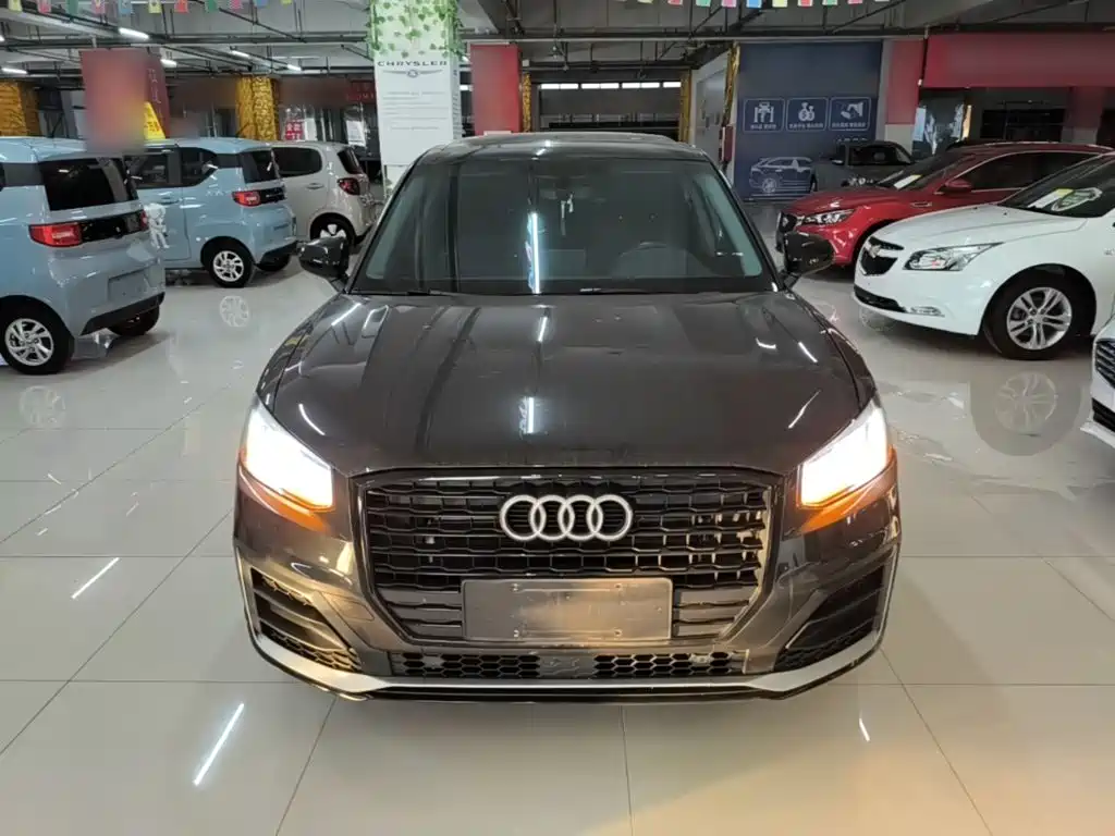 Audi Q2L — миниатюра 3