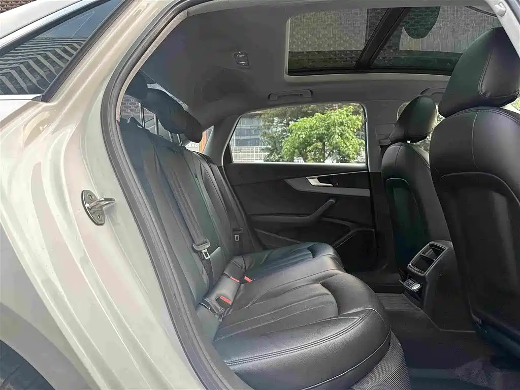 Audi A4L — миниатюра 18