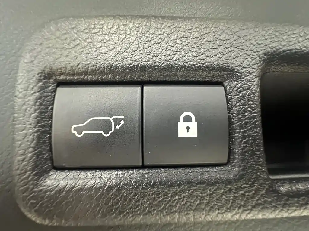 Lexus NX 2020 200 VI