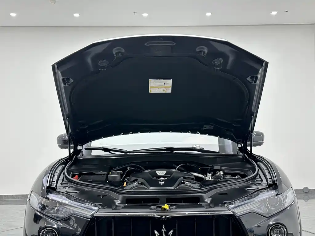 Maserati Levante — миниатюра 21