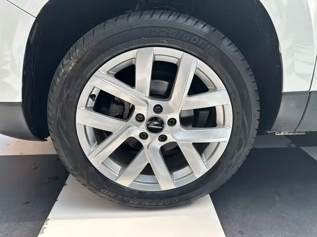 Jetta VS5 — миниатюра 24