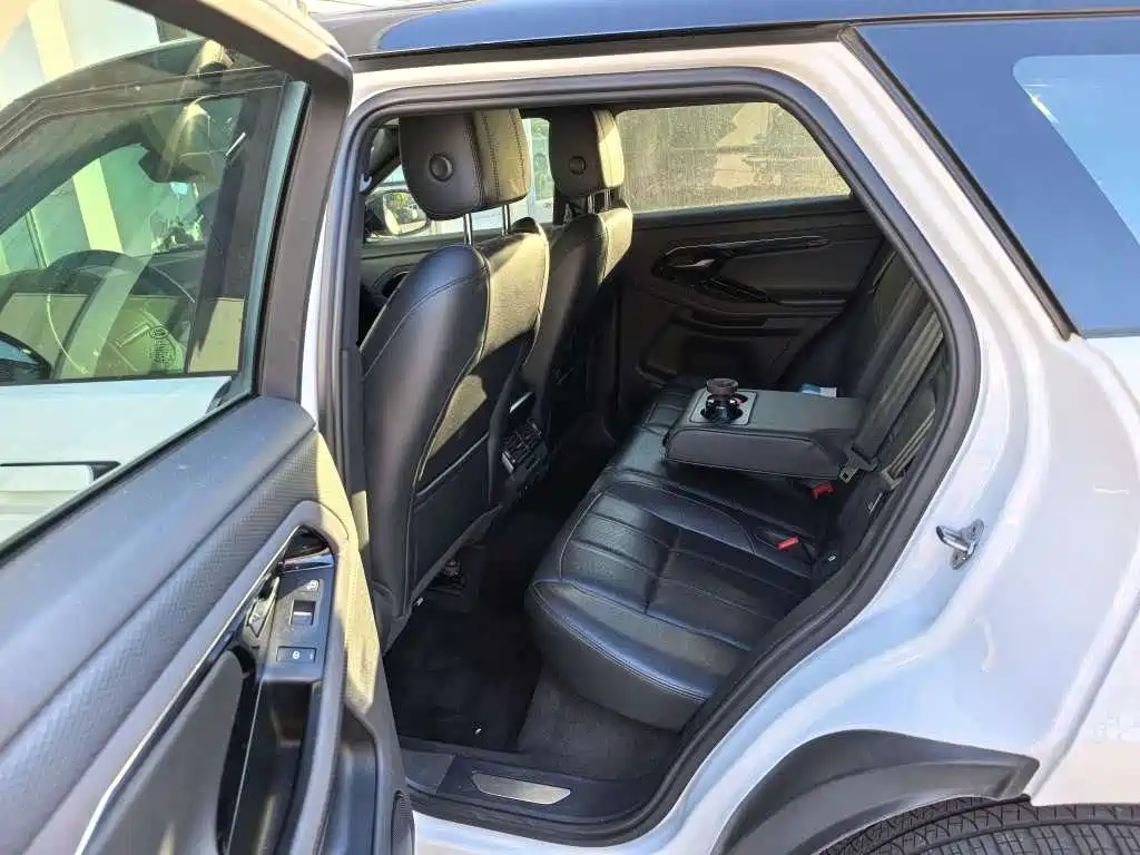 Land Rover Evoque — миниатюра 8