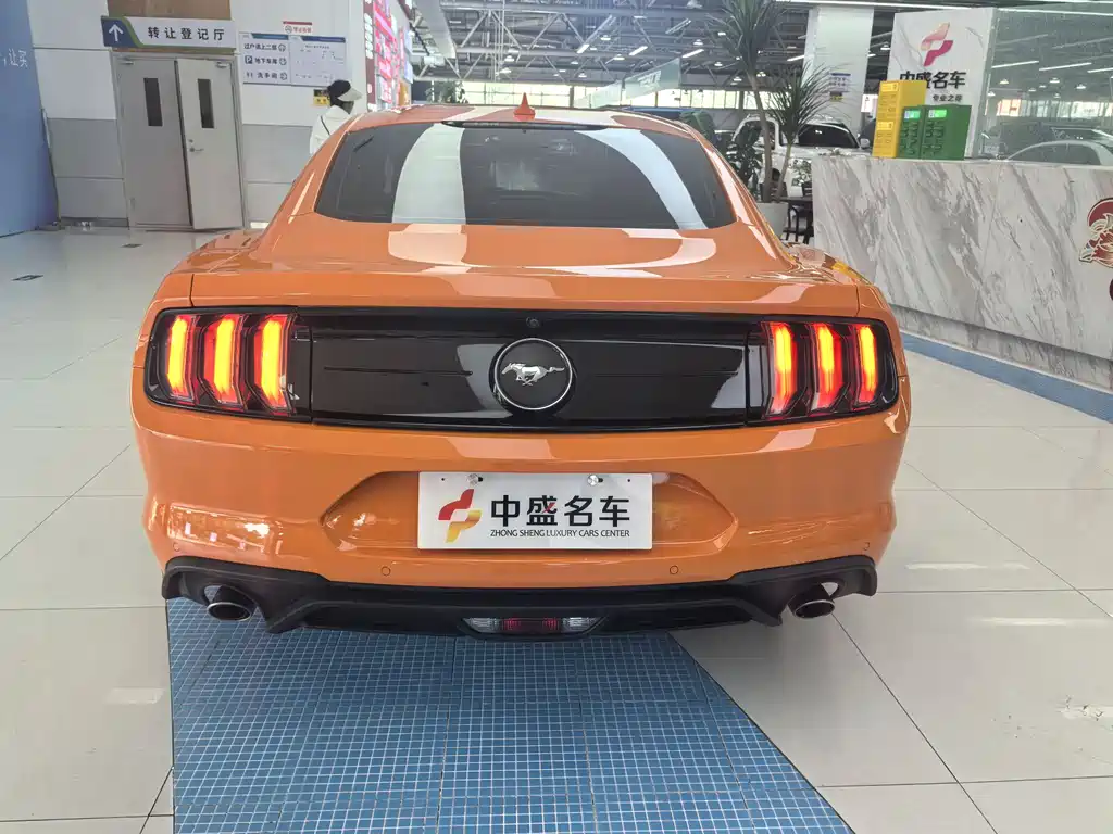 Ford Mustang 2020 2.3L EcoBoost