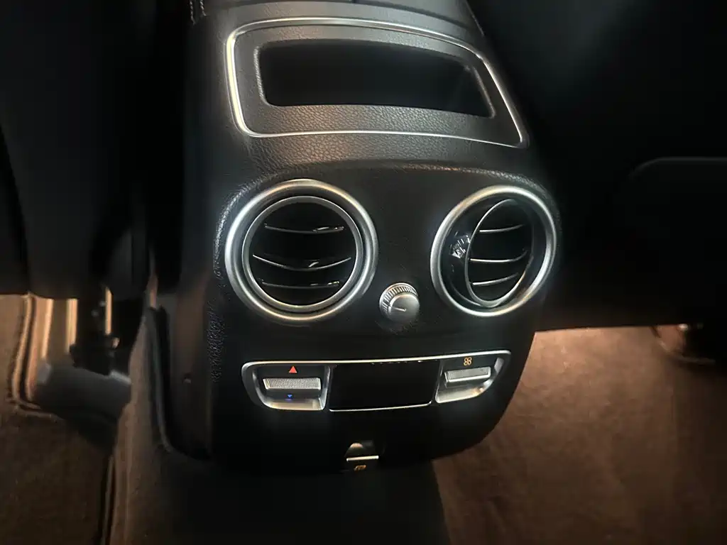 Mercedes-Benz GLC — миниатюра 9