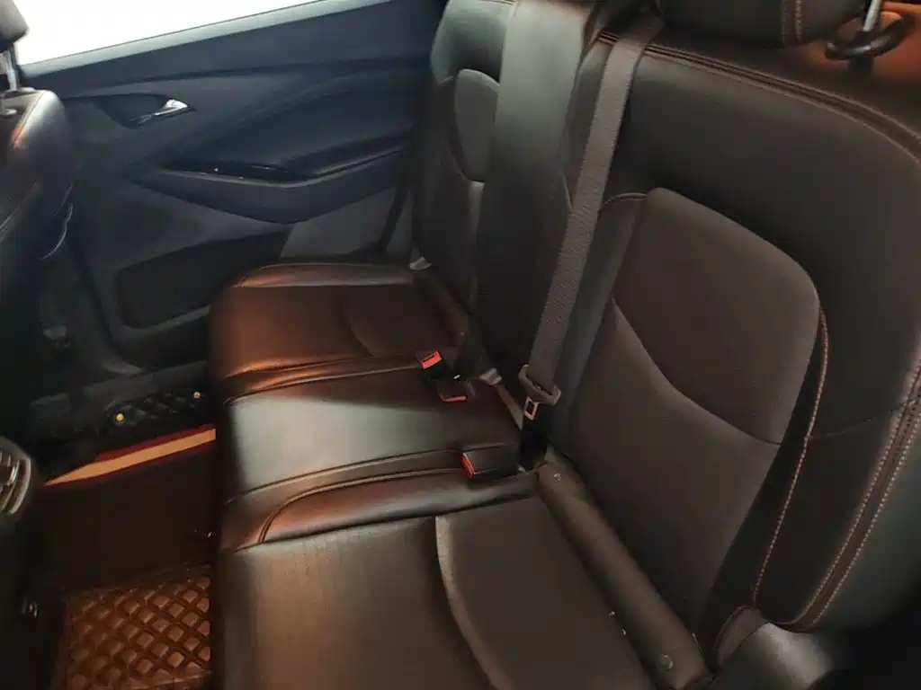 Chevrolet Volando — миниатюра 17