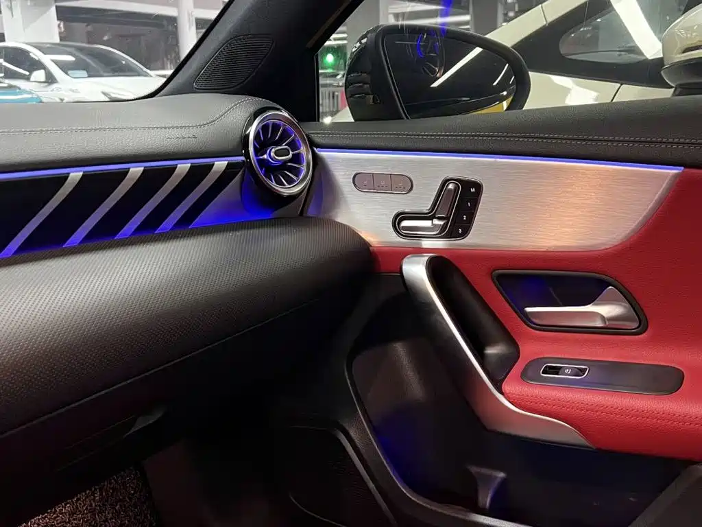 Mercedes-Benz A-Class AMG (Import) — миниатюра 11