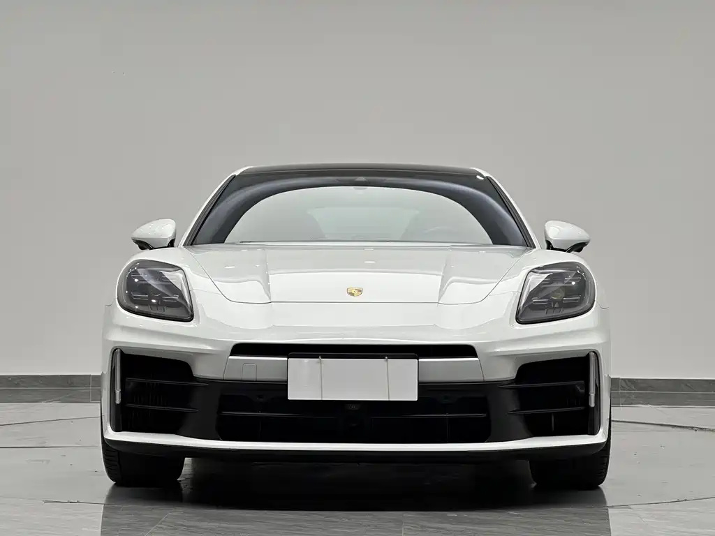 Porsche Panamera — миниатюра 2