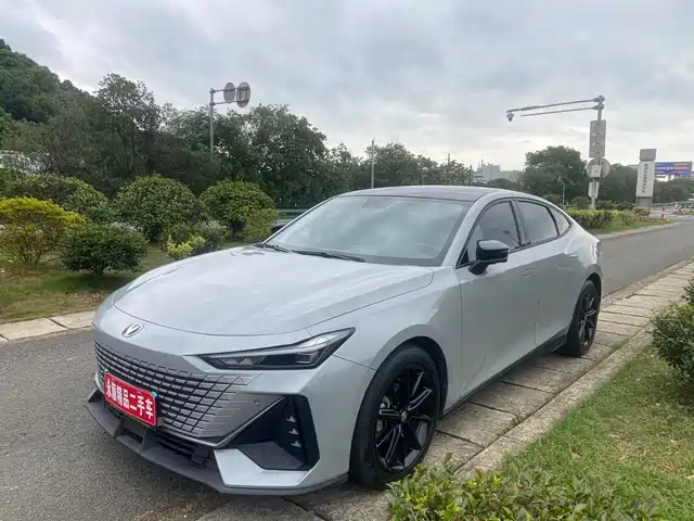 CHANGAN UNI V 2022