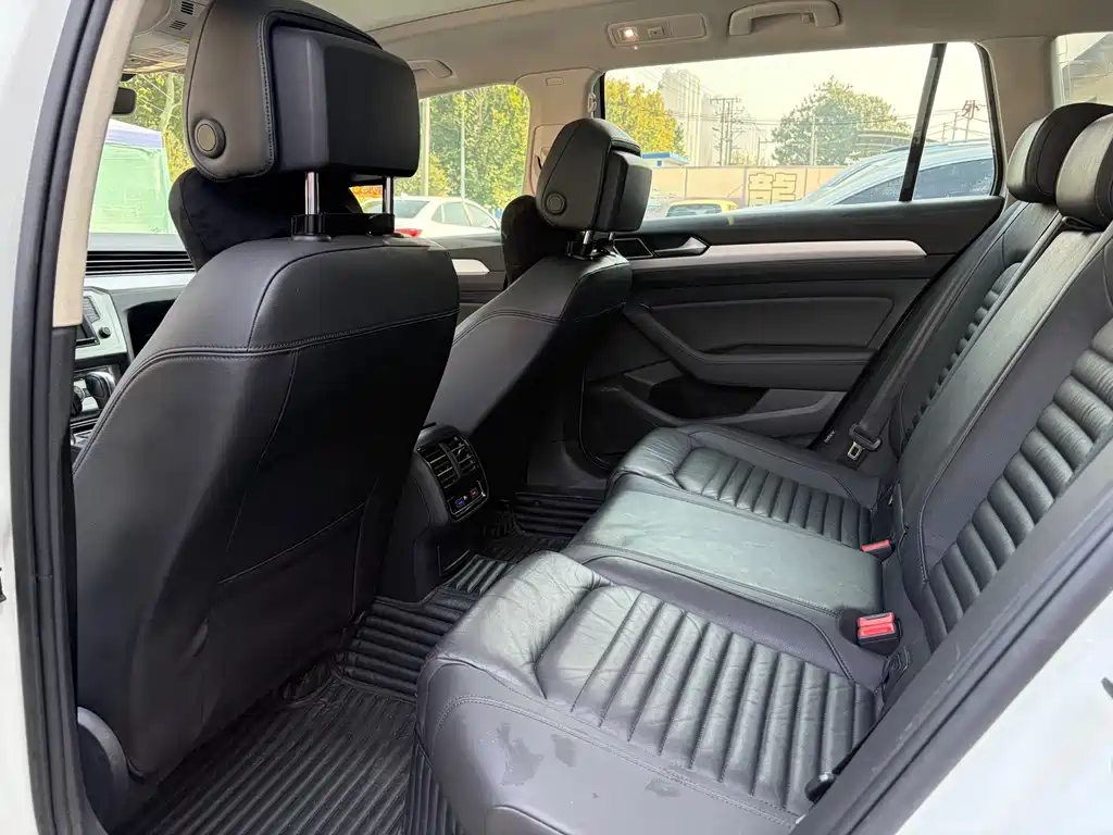 Volkswagen Viloran — миниатюра 6