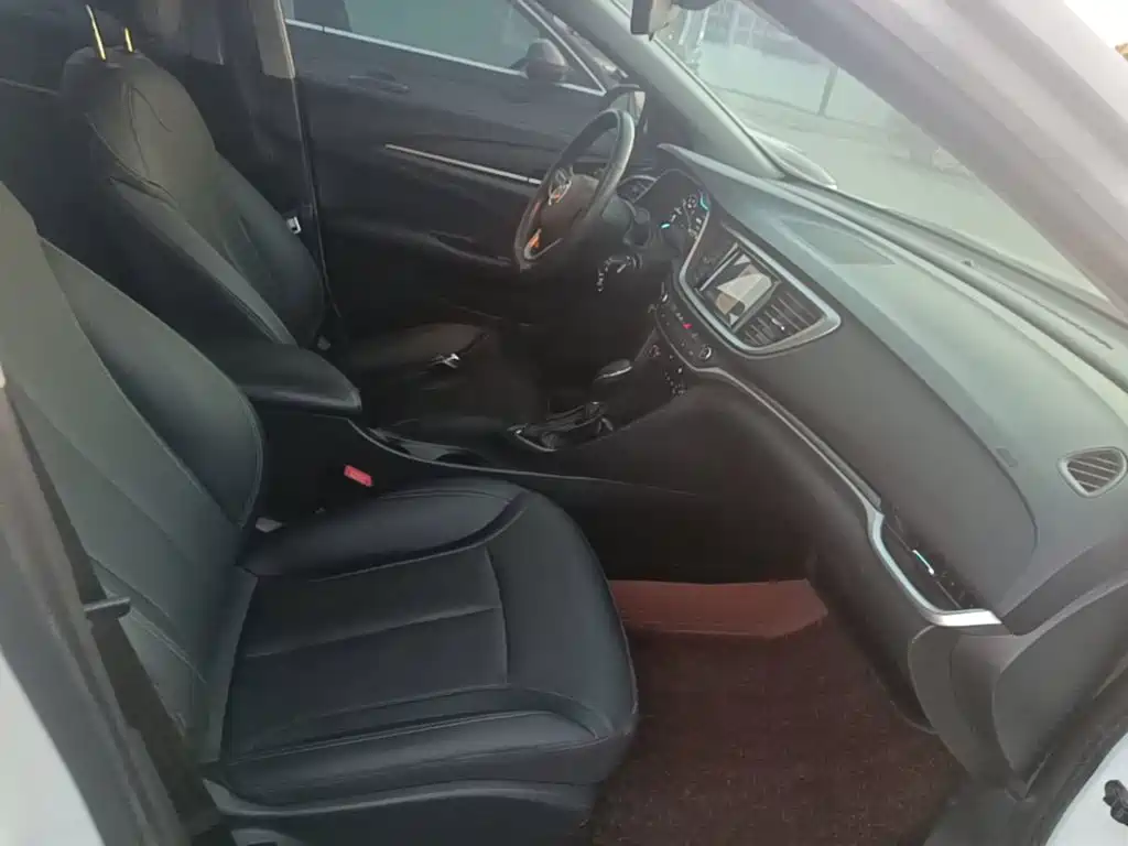 Buick Excelle — миниатюра 25