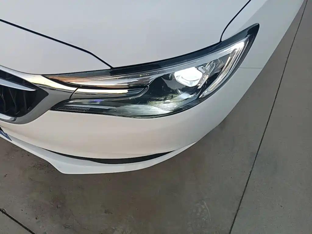 Buick Excelle — миниатюра 24