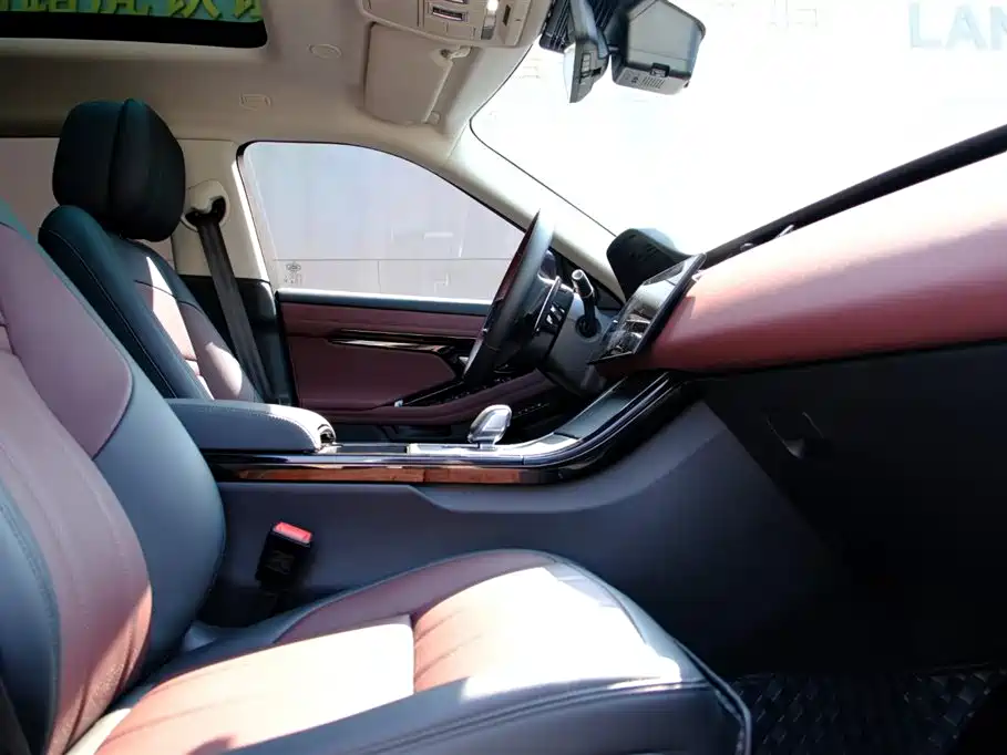 Land Rover Evoque — миниатюра 12