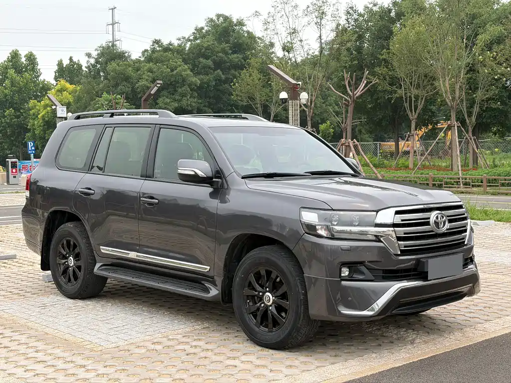 Toyota Land Cruiser 2019 4.5T