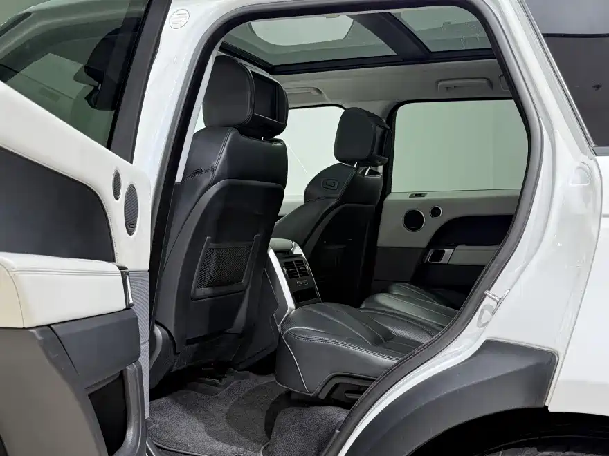 Land Rover Sport — миниатюра 9