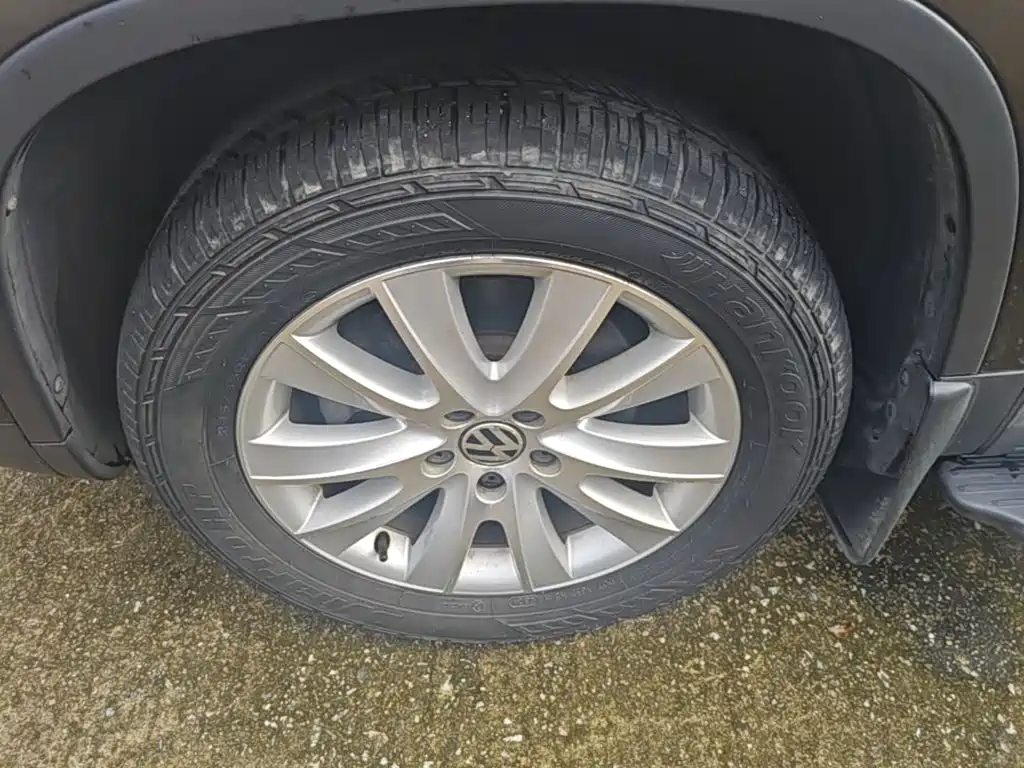 Volkswagen Tiguan — миниатюра 23