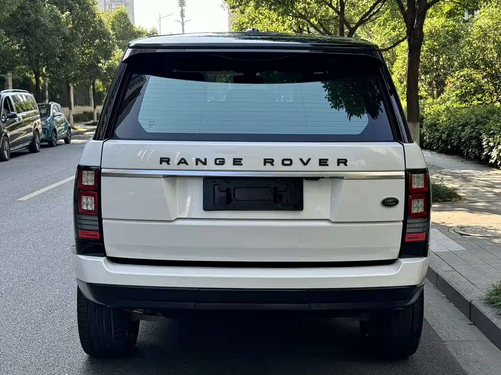 Land Rover Range Rover 2015 3.0 TDV6 Vogue