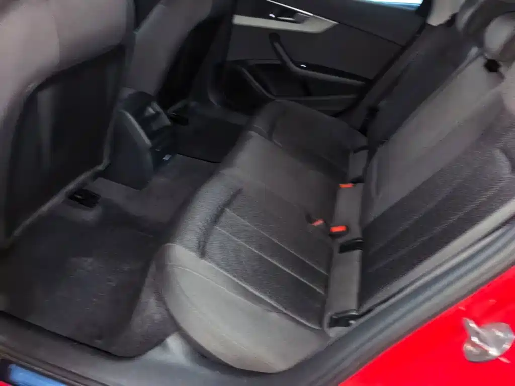 Audi A4L — миниатюра 17