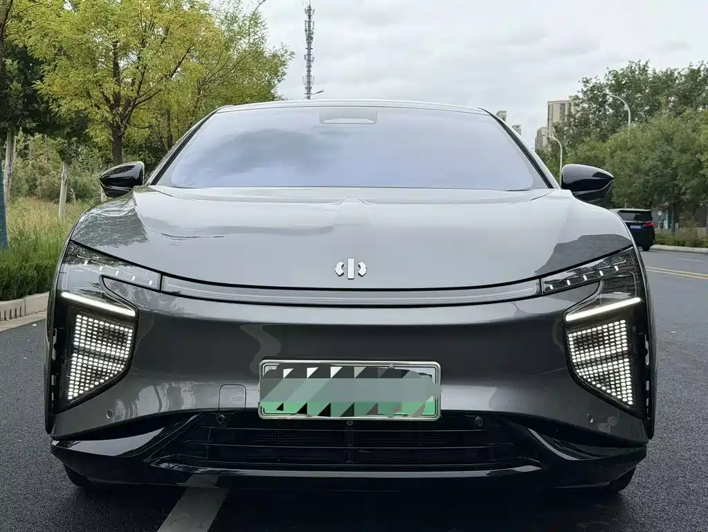 HiPhi HiPhi X — миниатюра 2