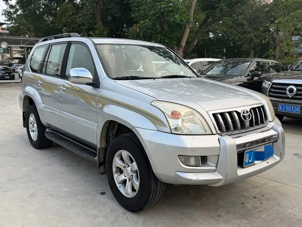 Toyota Prado (Import) — миниатюра 3