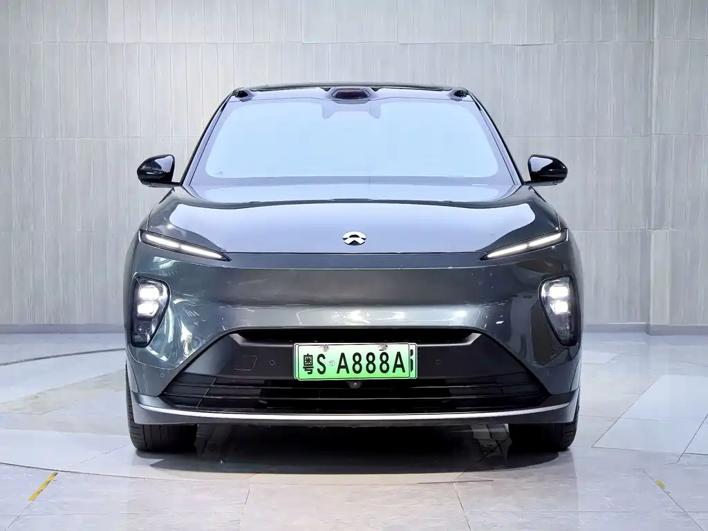 NIO ES8 — миниатюра 5