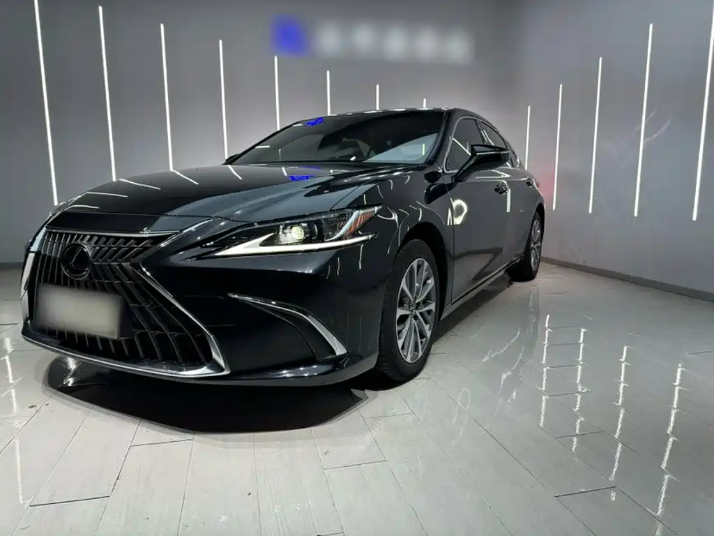Lexus ES — миниатюра 3