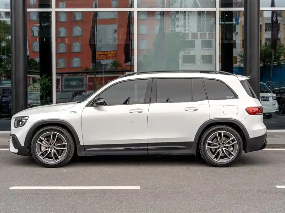 Mercedes-Benz GLB A MG 2021 AMG GLB 35 4MATIC