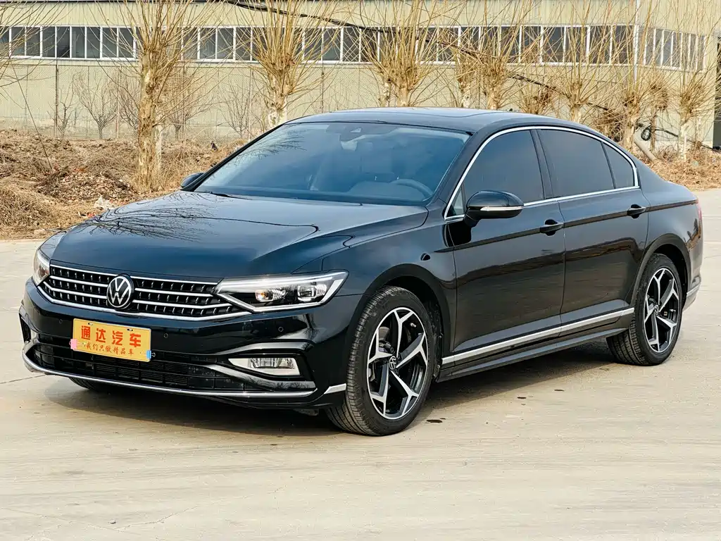 Купить Volkswagen Magotan